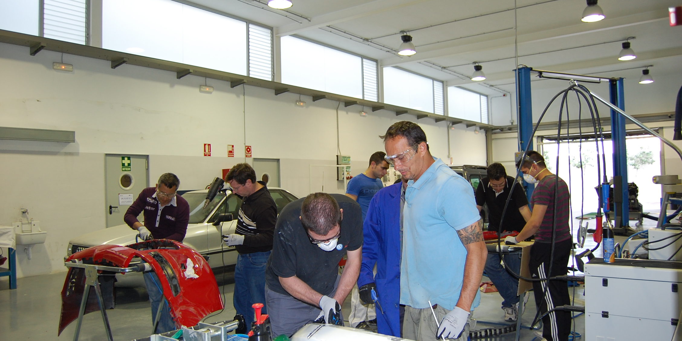 20140411101333052213-curso-practica-automocion-plasticos-027