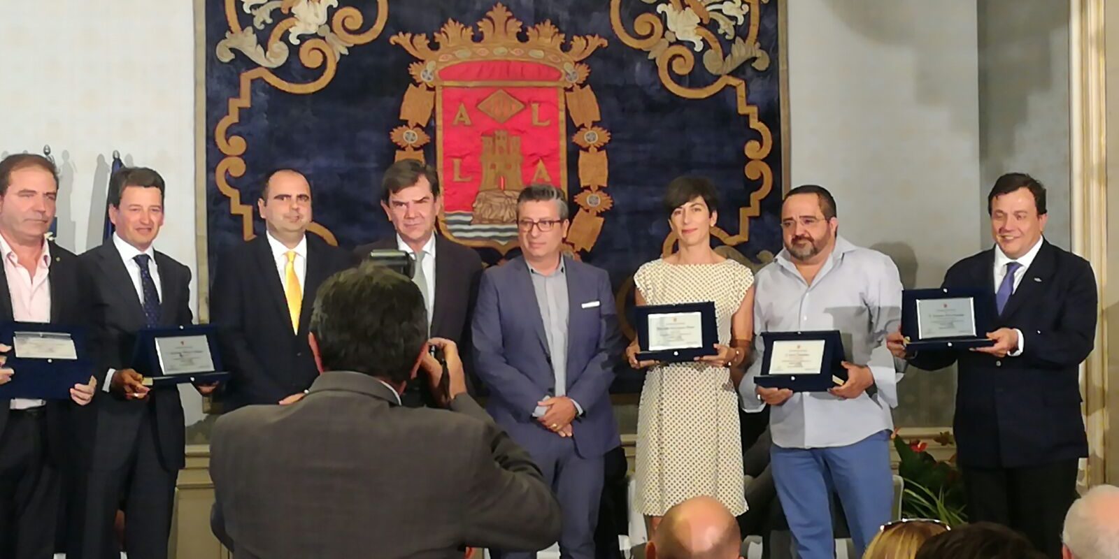 20160920185215IMG-20160920-WA0002