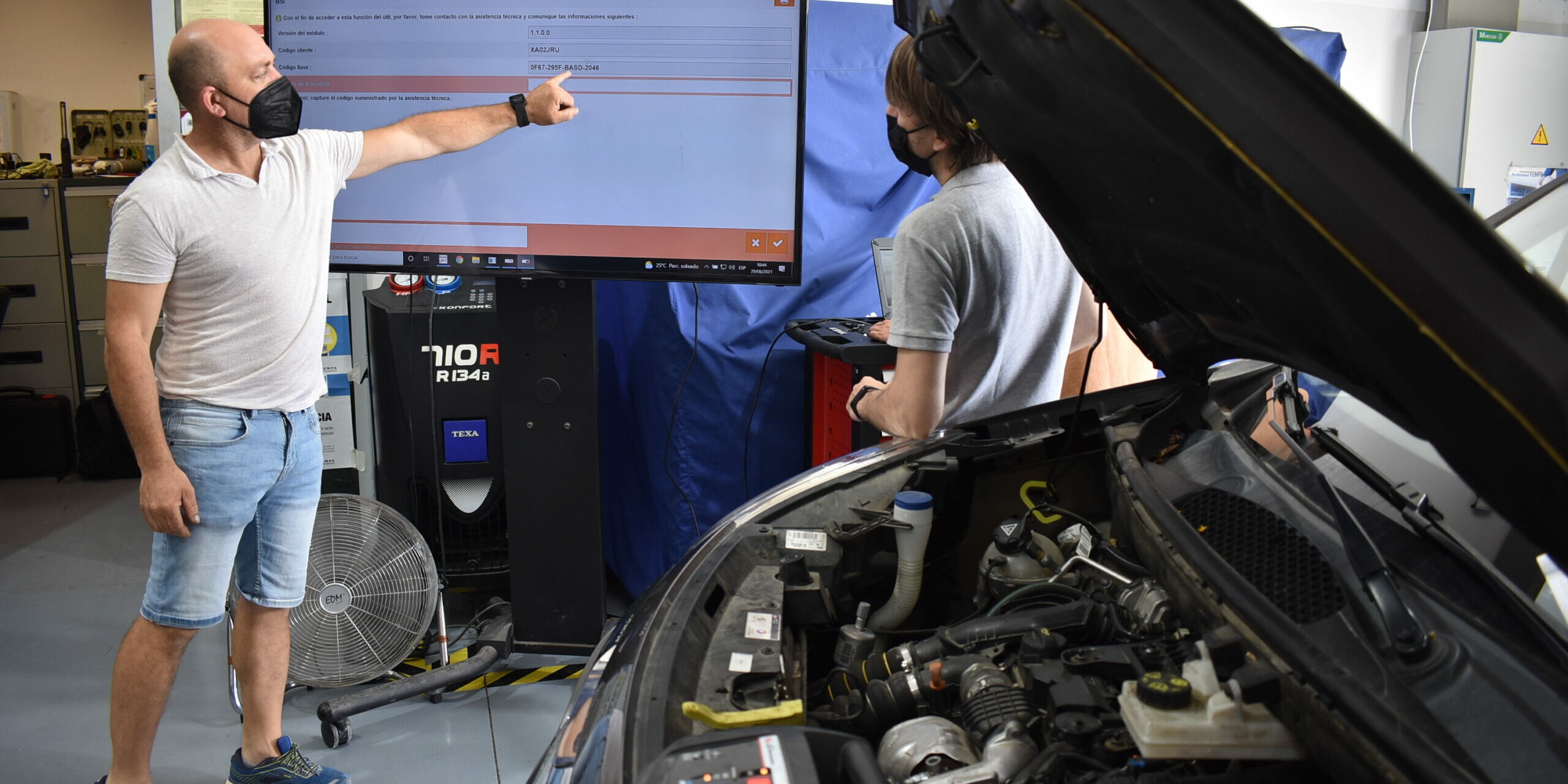 RMI-Automocion Información técnica de reparación y mantenimiento de vehículos