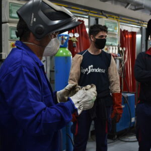 Clases prácticas de soldadura