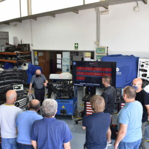 Información técnica de reparación y mantenimiento de vehículos