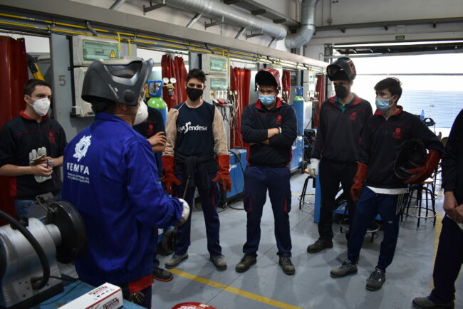 Clases prácticas de soldadura